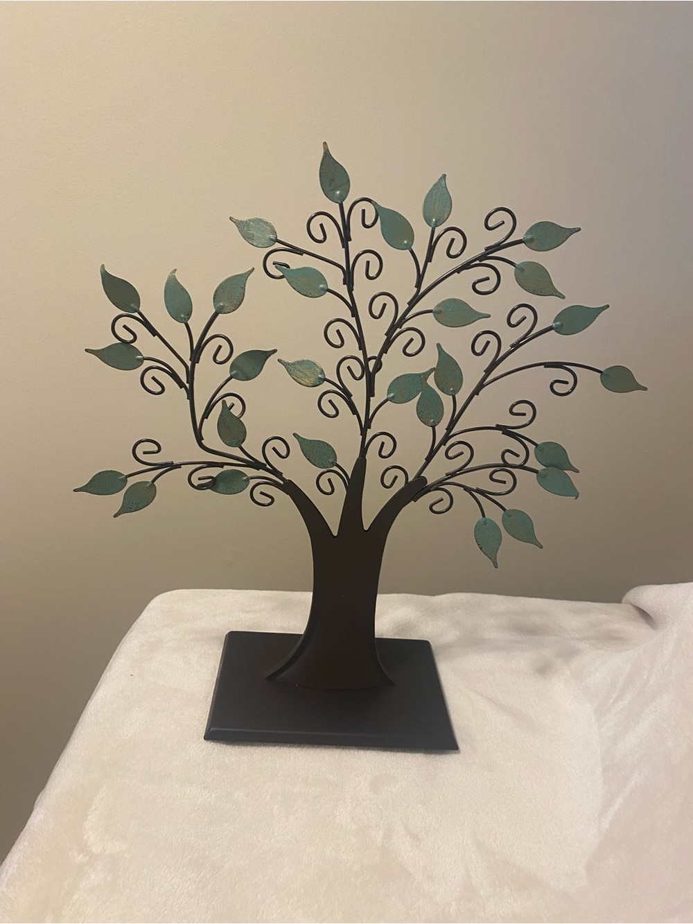 🌸 Hallmark Vintage 2003 Brown and Green Metal Family Tree